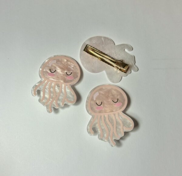 Jellyfish Clip